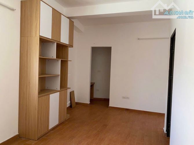 BÁN NHÀ NGÕ LƯƠNG SỬ C – MẶT TIỀN 6,9M – NGÕ Ô TÔ TRÁNH – DOANH THU 90TR/THÁNG/16PHÒNG - 2