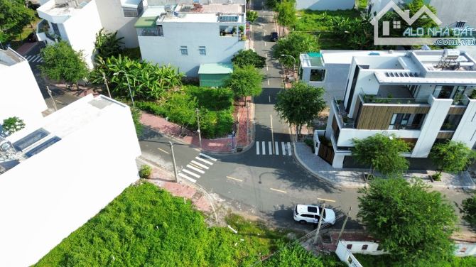 Bán đất khu Triều Phát thành Phố Bà Rịa thuộc đường Đoàn Thị Điểm, DT:100m2 Giá: 3,4tỷ - 2