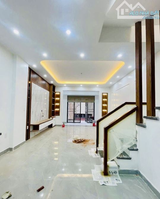 1,95 TỶ – NHÀ 3 TẦNG ĐỘC LẬP – NGÕ Ô TÔ TẬN NƠI – NGUYỄN LƯƠNG BẰNG, BẮC HÀ, KIẾN AN - 2
