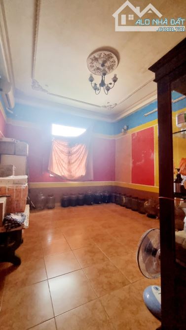 Mặt tiền khu phân lô Tạ Quang Bửu, 80m2, 4 tầng, 14 tỷ. - 2
