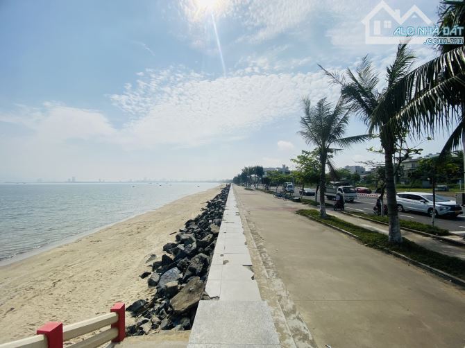 Bán đất 2 mặt tiền đường Hồ Tùng Mậu cách biển 80m. Tuyến đường kinh doanh - 2