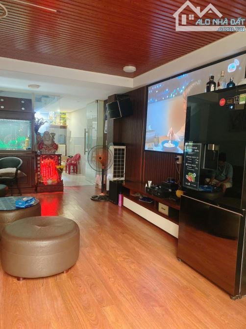 nhà ngay thoại ngọc hầu tt tân phú đường nhựa xe tải thông thoáng khu hiếm nhà bán chỉ 1că - 2