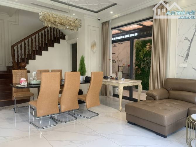 BÁN BIỆT THỰ KIẾN TRÚC HIỆN ĐẠI, DT SÀN 175m2, GIÁ 25,5 TỶ. - 2