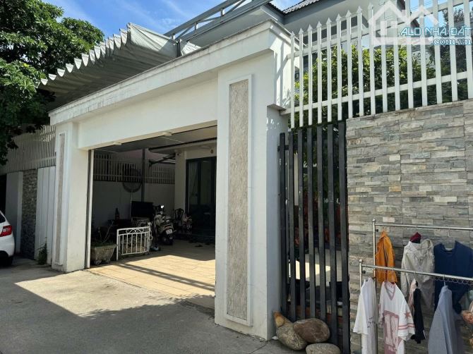 Biệt thự mini phú lợi : 15 x 20 hoàn công - full nội thất - 2