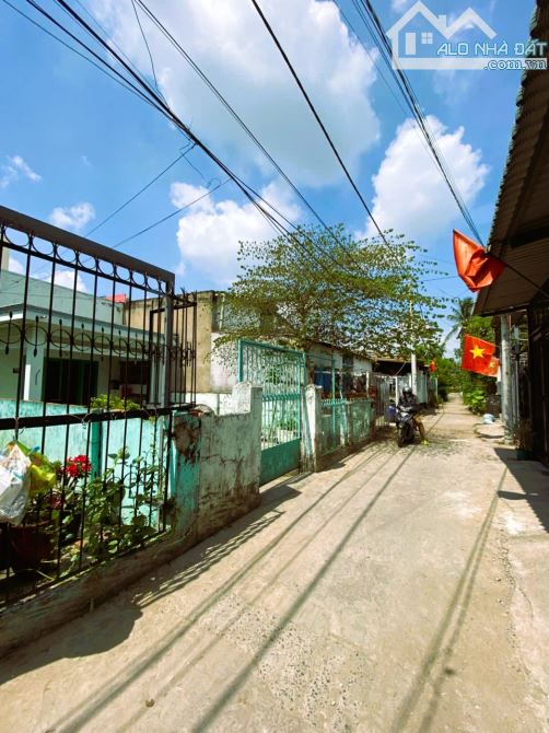 SIÊU HOT QUẬN 9 - NHÀ 126M² THỔ CƯ NGANG GẦN 7M, Ô TÔ ĐỖ CỬA - GIÁ CHỦ BÁN CHỈ 4.99TỶ! - 2