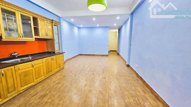 BÁN NHÀ ĐỊNH CÔNG GARA OTO 51m x 5T, mt 4,5m GIÁ 12.x tỷ - 2