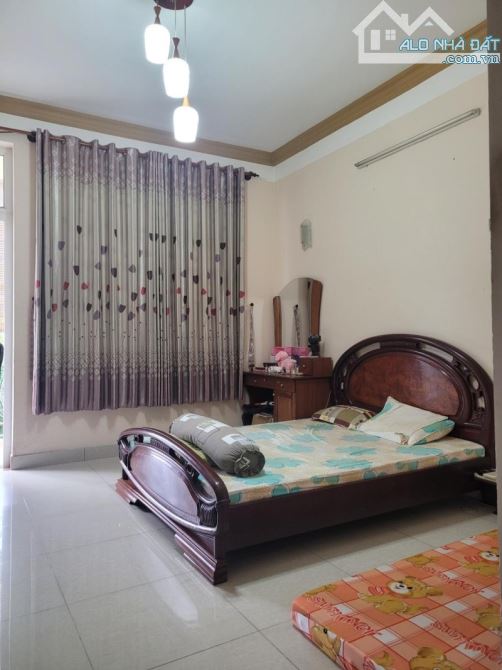 Bệt thự đẹp hiếm có khu vạn phúc – sân đậu 3 ô tô – shr – chỉ 27,5 tỷ - 2