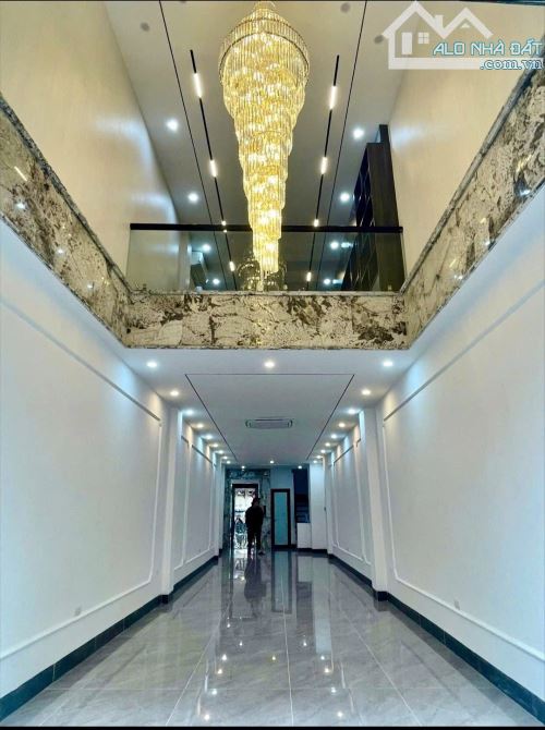 Bán nhà mặt phố Phúc Tân 70m2 - 5 Tầng TM. Kinh doanh - QH ổn đỉnh. - 2