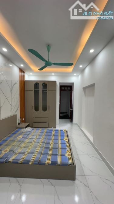 BÁN NHÀ ÔTÔ ĐỖ CỬA-NHỎ TIỀN- GẦN CHỢ HÀ ĐÔNG, NGUYỄN TRÃI 5.95 TỶ. - 2