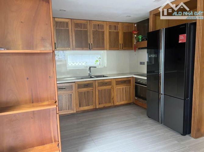 Bán căn biệt thự sân vườn 2 mặt tiền Euro Villa - 2