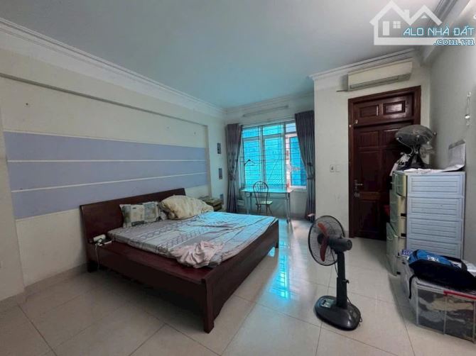 Hiếm đẹp, dân xây-Phú Diễn, Bắc Từ Liêm-DT 40m2x4T nhỉnh 6 tỷ - 2