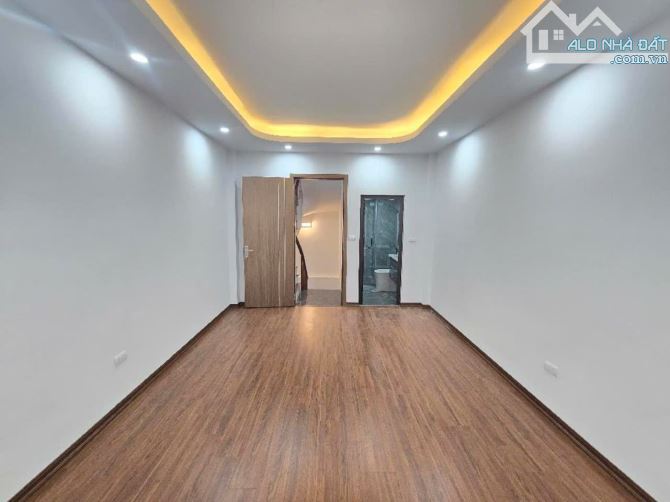 BÁN NHÀ DƯƠNG VĂN BÉ, 15M Ô TÔ DỪNG ĐỖ,FULL NỘI THẤT Ở LUÔN GIÁ CHỈ 7,2 TỶ - 2