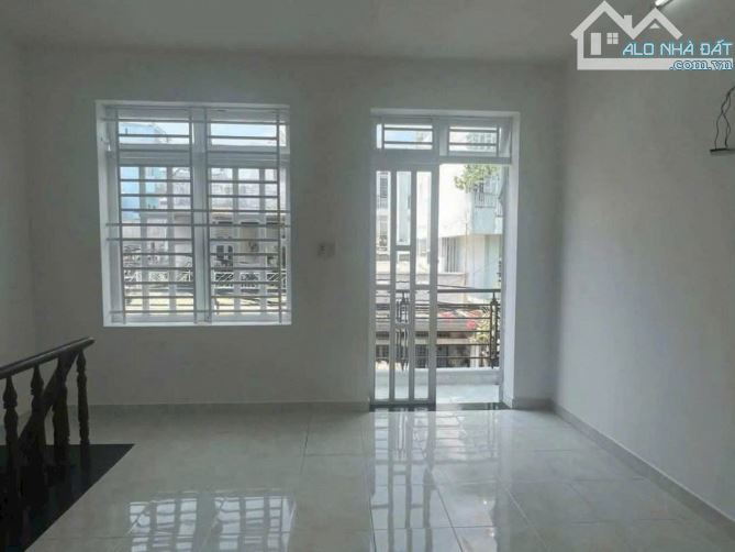 MT ĐƯỜNG SỐ - HẺM XE HƠI THÔNG - PHƯỚC LONG A - 4 TỈ - 2