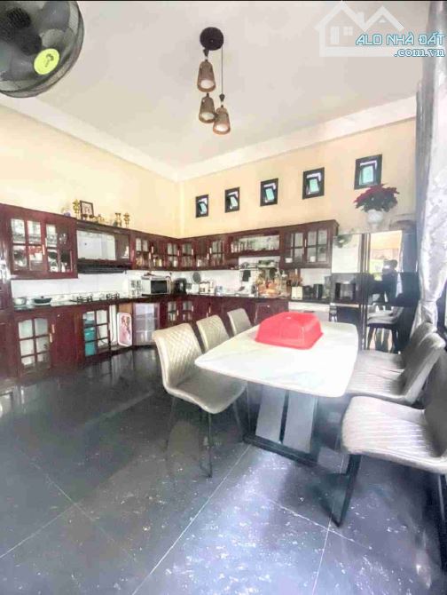🌟 BÁN NHANH NHÀ LÔ GÓC LƯƠNG NHỮ HỘC, HẢI CHÂU - 140M², GIÁ 15,X TỶ! 🌟 - 2