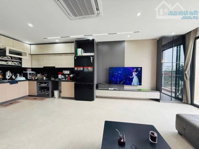 BÁN NHÀ NGỌC THUỴ LONG BIÊN 56m 5 TẦNG MẶT TIỀN 5.1m 14TY6 - 2
