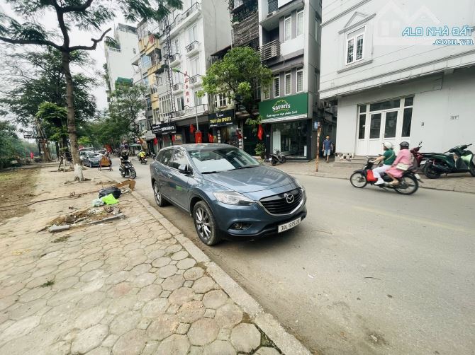 Bán nhà mặt phố lô góc, mặt tiền siêu khủng, kinh doanh giá 24 tỷ, dòng tiền 500tr/1 năm - 2