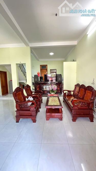 NHÀ 3 TẦNG PHAN BỘI CHÂU_HUẾ CHỈ HƠN 3 TỶ - 2