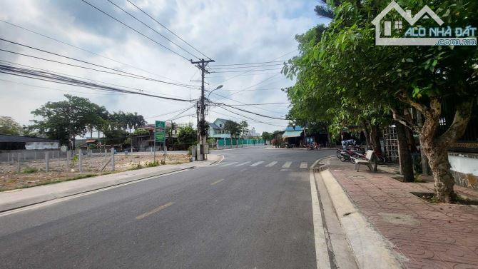 Đất 2 mặt tiền đường Nguyễn Văn Nì và Phạm Thị Hối 23x20=397m2 TT Củ Chi Giá 880Tr - 2
