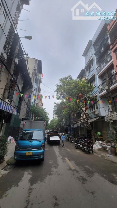 Nhà Mặt Phố Lý Thường Kiệt, Phân Lô Vỉa Hè, Ô Tô KD, Trung Tâm Hành Chính Quận Giá 12,5 Tỷ - 2