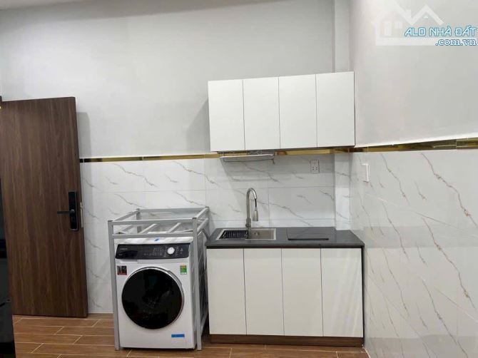 CĂN HỘ DỊCH VỤ CAO CẤP, DÒNG TIỀN ỔN HÀNG THÁNG 37TR/THÁNG, HẺM XE HƠI, HẺM THÔNG THOÁNG, - 2