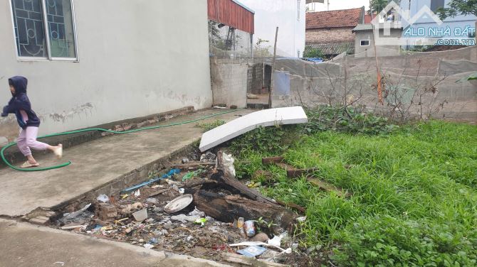 Bán đất, ngõ gần ô tô, sát ủy ban Đại Áng Thanh Trì, DT33m, giá 3.5 tỷ - 2