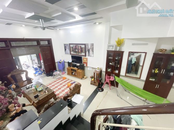 🔥 BÁN GẤP! BÁN NHÀ HOÀNG HOA THÁM 4.3*20m (NH 4.4m)=86m² 2 TẦNG, HXH THÔNG - 2