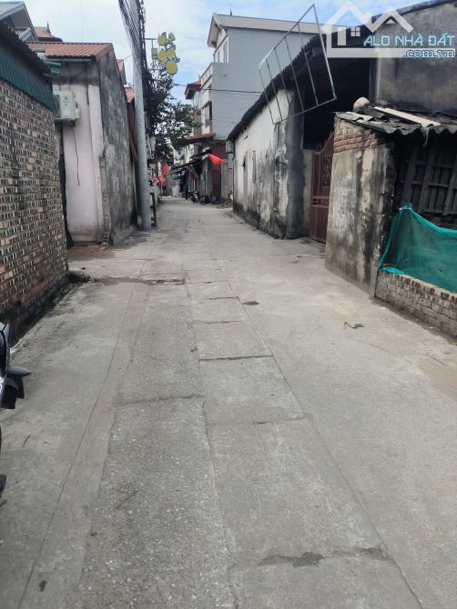 Bán đất ô tô tránh lỗ giao việt hùng đông anh 92m2 4mt giá 8.28 tỷ - 2