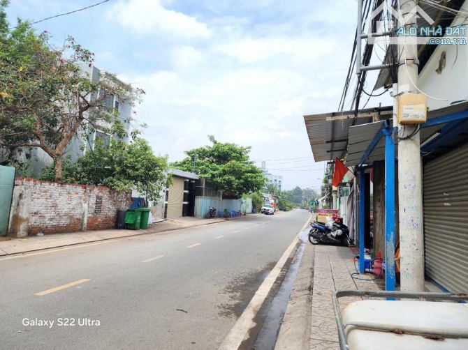 Bán đất mặt tiền đường Cầu Xây 2, trung tâm Phường Tân Phú, Q9 cũ. Dt 148m2, ngang 5,6m - 2