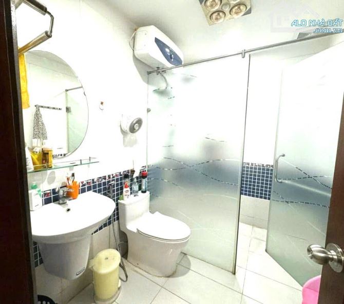 Chủ cần tiền!!Gần Ga Láng, 69m2, nhà 5 tầng, 30m ra mặt phố chỉ 11.85 tỷ - 2