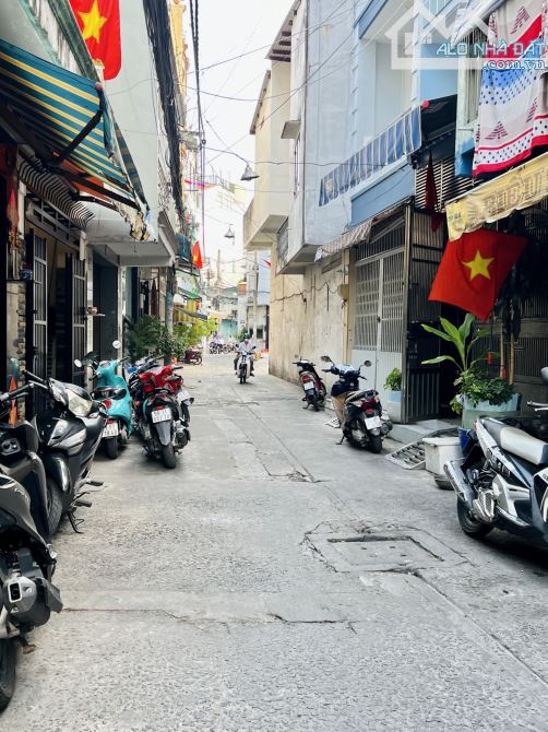🚙🌈HẺM XE TẢI THÔNG - THÁI PHIÊN- Q11 - 4 TẦNG BTCT -32M2(3,5x9) - NHỈNH 5.TỶ - HIẾM - 2