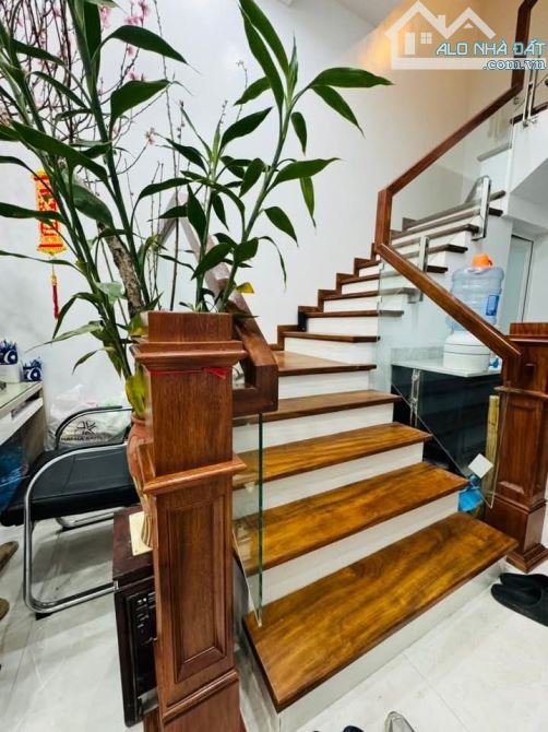 🏡🏡 BÁN GẤP PHÂN LÔ, Ô TÔ, HAI THOÁNG TRƯỚC SAU, Ở NGAY, VĂN PHÚ, giá chào 11 tỷ - 2
