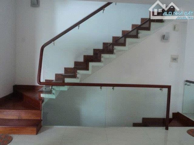 SIÊU PHẨM QUẬN 3  – CMT8 GẦN CÔNG VIÊN LÊ THỊ RIÊNG – 6 TẦNG BTCT – CHỈ 25 TỶ - 2