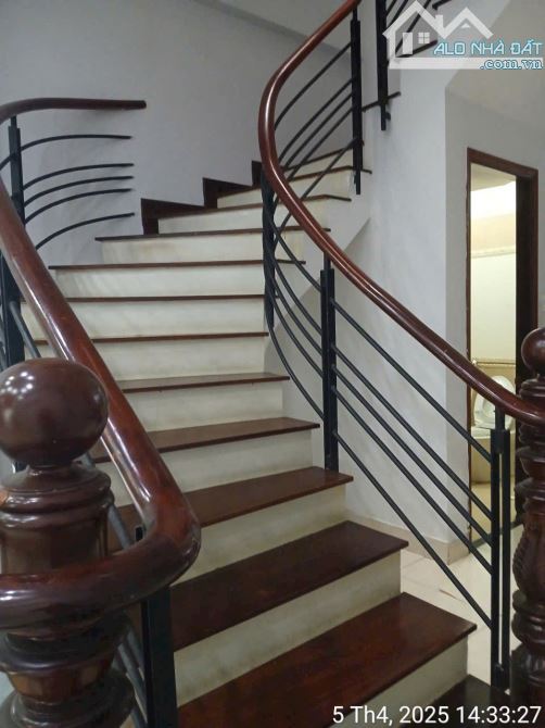 Mặt Tiền Kinh Doanh - quận Tân Phú,  100m2, 3 tầng,10.xTỶ - 1