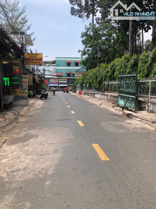 BÁN NHÀ THỦ ĐỨC MẶT TIỀN KINH DOANH DT 130 M2 GIÁ 7,9 TỶ TL - 2