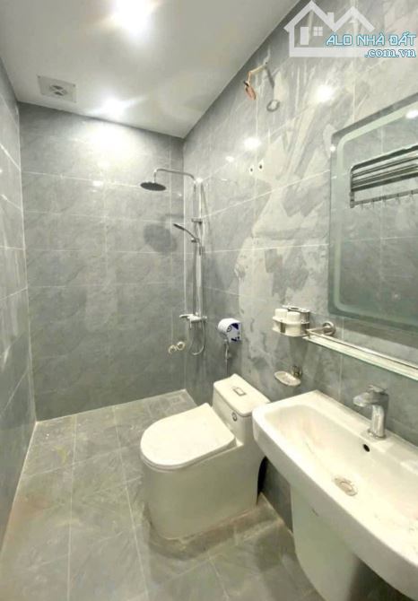 Bán nhà Ngô Gia Tự, Đằng Lâm, Hải An, Hải Phòng. 4 tầng 45m2, 3,95 tỷ. Ngang 4,6m, d2dn - 2