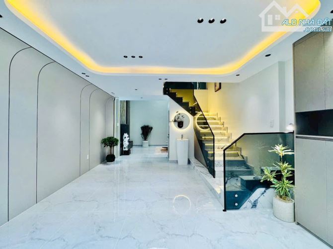 Nhà Đẹp - HXH Phạm Văn Chiêu, Gò Vấp - Trệt, Lửng, 2 Lầu, Sân Thượng - 4,5x11m - 6,990 tỷ - 30
