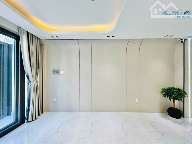 Nhà Đẹp - HXH Phạm Văn Chiêu, Gò Vấp - Trệt, Lửng, 2 Lầu, Sân Thượng - 4,5x11m - 6,990 tỷ - 31