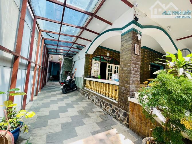 Biệt Thự 270m 10x30m Hẻm Vip Trường Sơn-Sân Bay Tân Sơn Nhất-Nhà Ga T3-Nhà 3 Lầu Mới 500m2 - 3