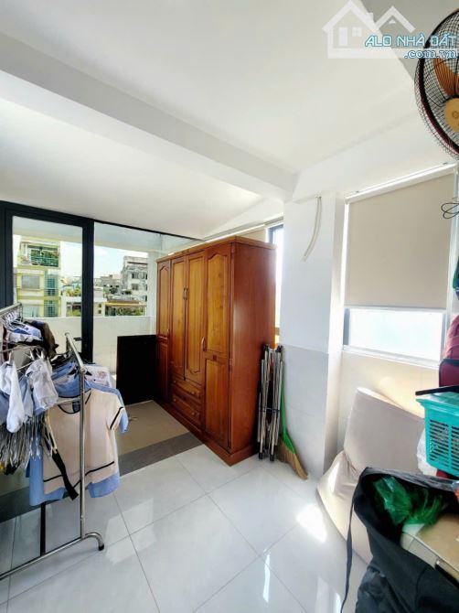 Nhà bán.Mặt tiền Bến Phú Lâm.Nhà 4 tầng.Giá chỉ 4,5 tỏi.Trung Tâm Quận 6.Tiện ích phủ đầy - 3