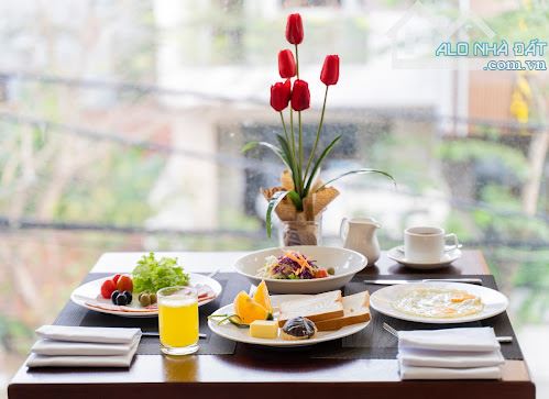 BÁN GẤP K.SẠN LÔ GÓC 2 MT sát LÊ QUANG ĐẠO, NGŨ HÀNH SƠN 200M2, 12 TẦNG, 1 HẦM, HỒ BƠI,BAR - 2