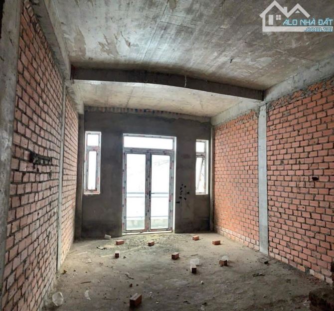 Nhà 4 tầng hẻm oto đường HÀ HUY GIÁP phường THẠNH LỘC Q12,dt 52m²( 4m x13m)💰4,6 tỷ - 3