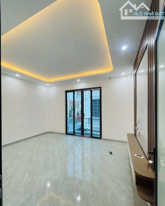 1,95 TỶ – NHÀ 3 TẦNG ĐỘC LẬP – NGÕ Ô TÔ TẬN NƠI – NGUYỄN LƯƠNG BẰNG, BẮC HÀ, KIẾN AN - 3