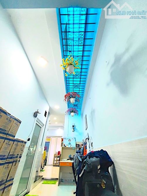 NHÀ MẶT TIỀN – 2 MẶT THOÁNG – NGAY SÁT PHẠM VĂN ĐỒNG – GIÁ MINI - 3