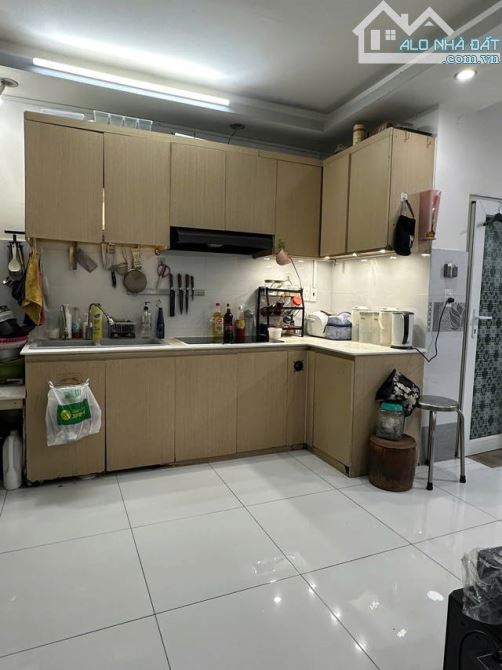 BÁN NHÀ NGAY LÊ VĂN QUỚI - BÌNH TÂN - LÔ GỐC - 3 TẦNG - 50M2  - HẺM XE HƠI - 3.X TỶ TL - 3