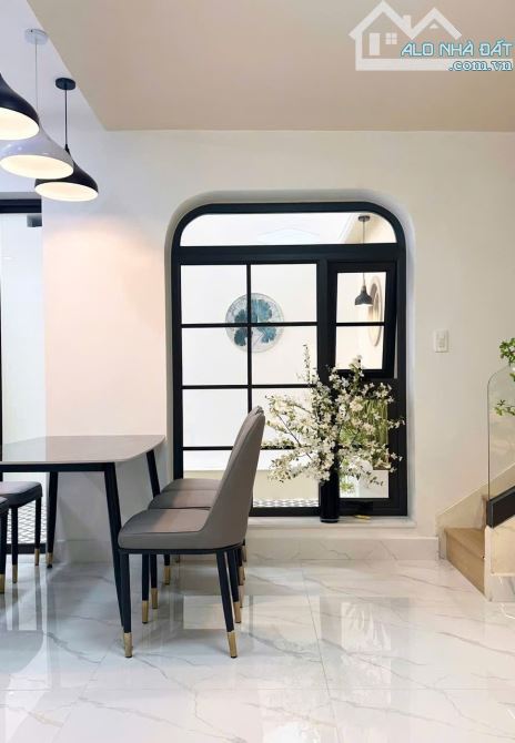 Bán nhà phong cách kiến trúc hiện đại - nhà ngõ Dư Hàng. - 3
