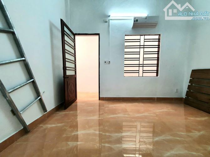 CHÍNH CHỦ CẦN BÁN NHÀ ĐANG CÓ 3 PHÒNG TRỌ CHO THUÊ ỔN ĐỊNH THU NHẬP GẦN 6TR/1 THÁNG - 3