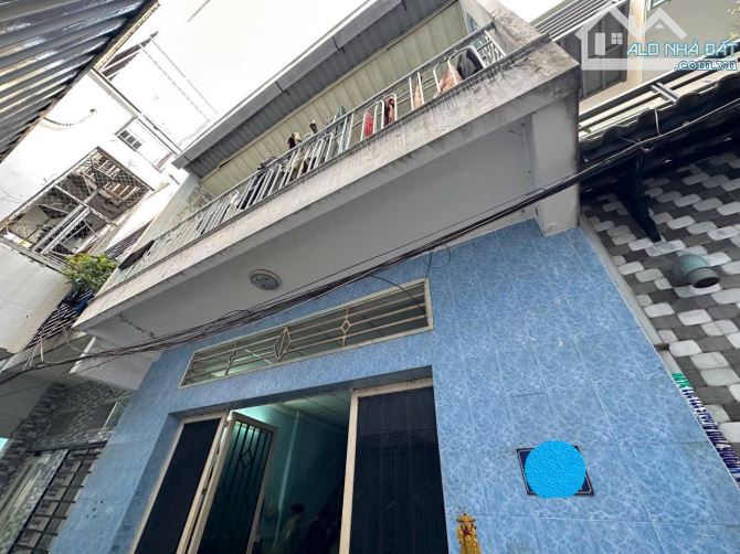 🏡 Bán Nhà 2 Tầng Đẹp - Đường Nguyễn Sơn, Tân Phú – Hơn 3 Tỷ - 3