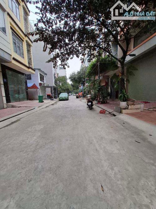 Bán nhà Đìa Lão, Hà Đông, đường rộng ô tô tránh nhau, diện tích 50m2, giá 12,5 tỷ. - 3