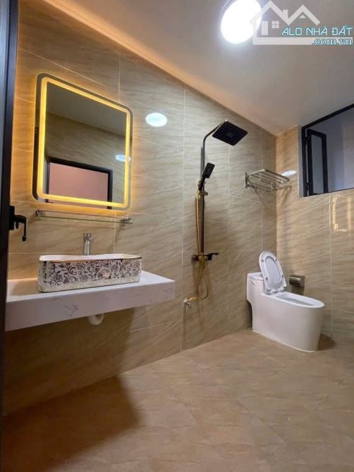 SIÊU PHẨM HIẾM GẶP TẠI VĂN QUÁN – 5 TẦNG ,GIÁ CỰC ĐẸP - 3