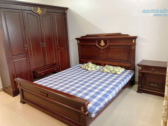 Cho thuê nhà tại ngõ H.Ồ S.E.N – Gần trung tâm, đủ tiện nghi! - 3PN - 3